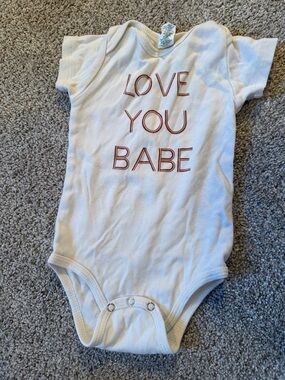 Love You Babe Cream Baby One-Piece Bodysuit